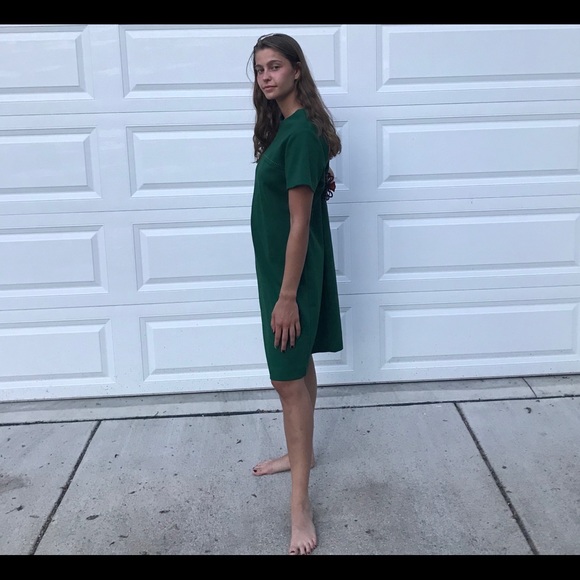 Vintage 1960s emerald green mod dress - Picture 4 of 8